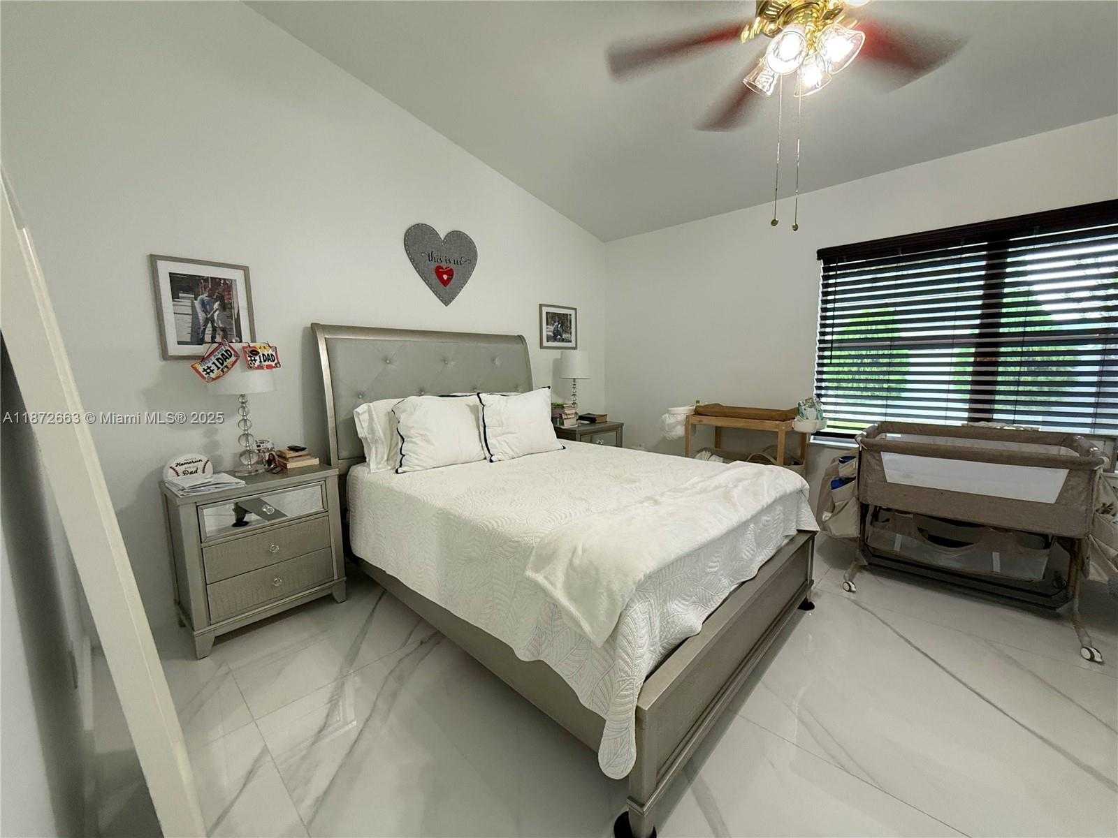 Small Image of 14550 SOUTH WEST 166TH TER, Miami Number 13