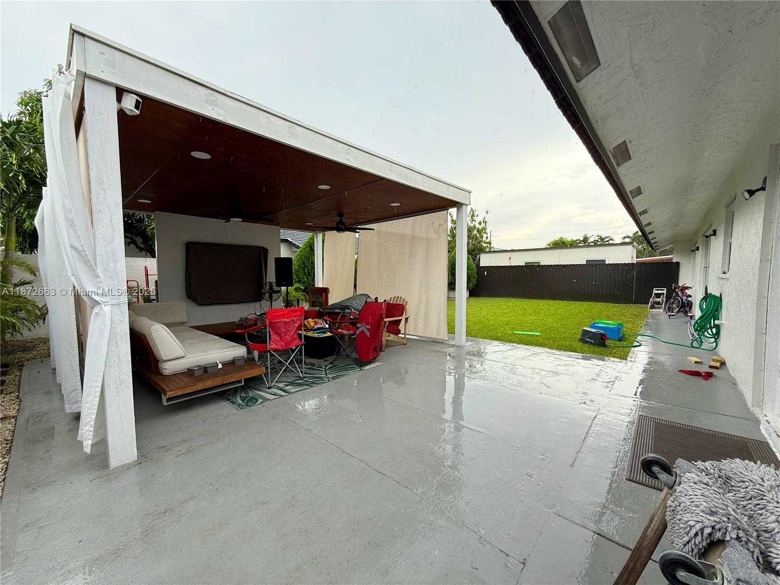 Small Image of 14550 SOUTH WEST 166TH TER, Miami Number 19