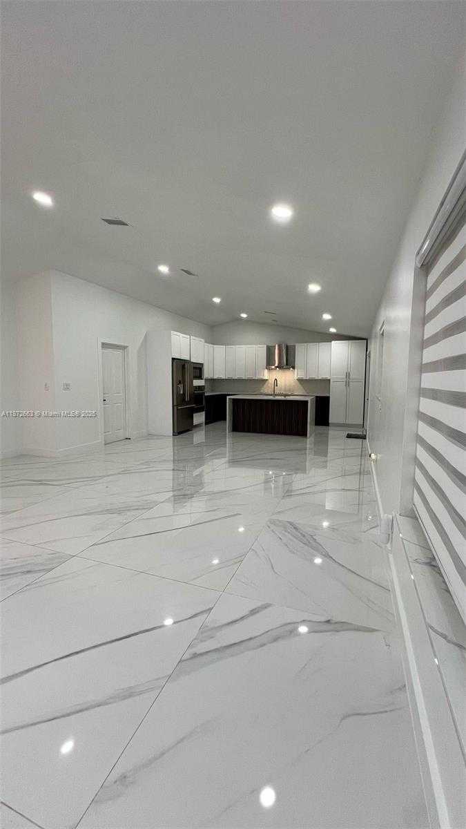Small Image of 14550 SOUTH WEST 166TH TER, Miami Number 22