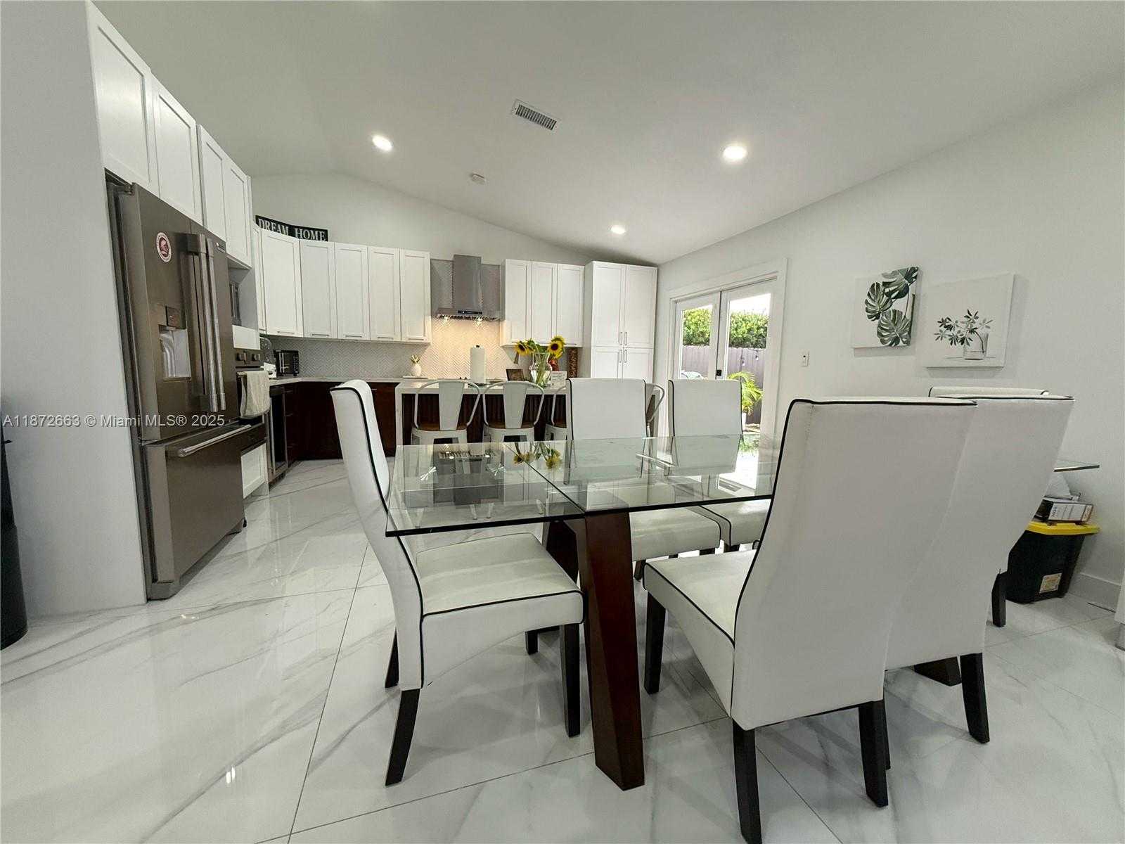 Small Image of 14550 SOUTH WEST 166TH TER, Miami Number 4