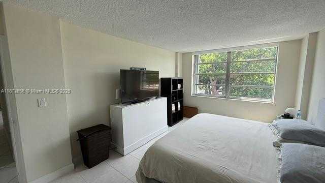 Small Image of 150 SOUTH EAST 25TH RD #3M, Miami Number 20