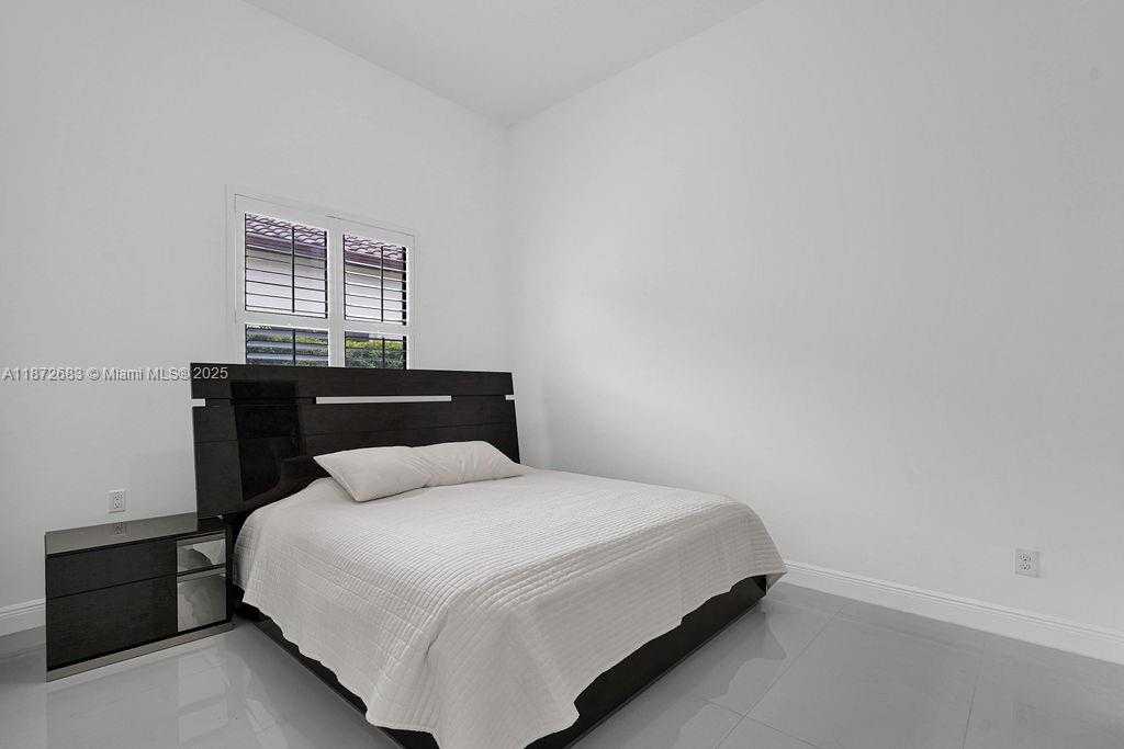 Small Image of 2952 NORTH WEST 84TH TER, Cooper City Number 24