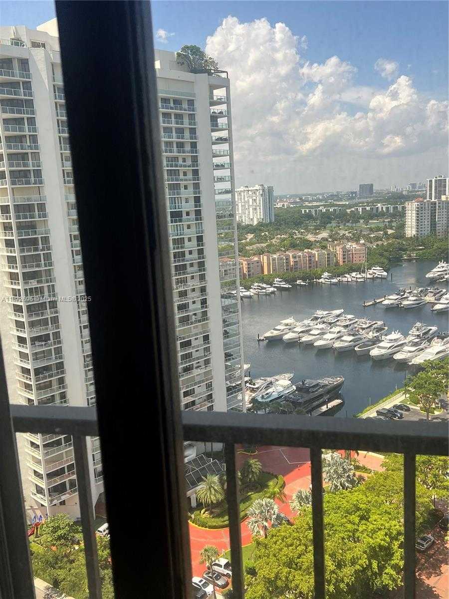Small Image of 19355 TURNBERRY WAY #21D, Aventura Number 10