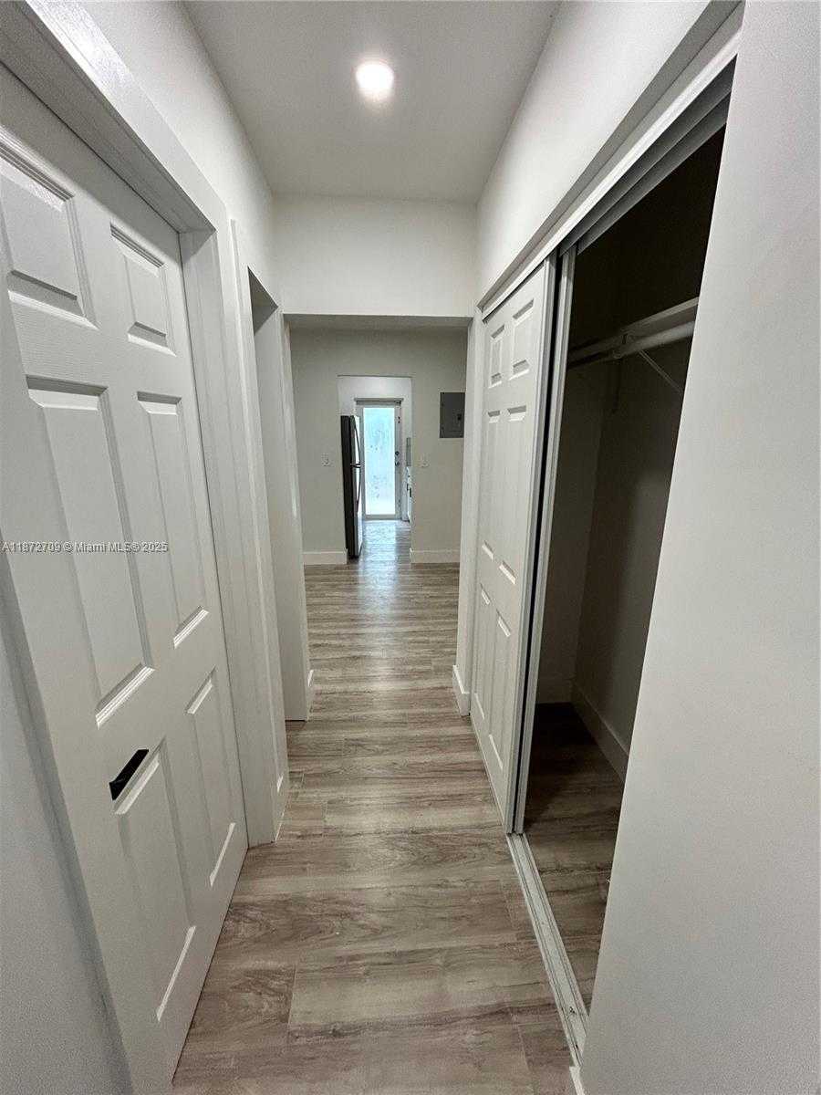 Small Image of 1936 NORMANDY DR #3, Miami Beach Number 10