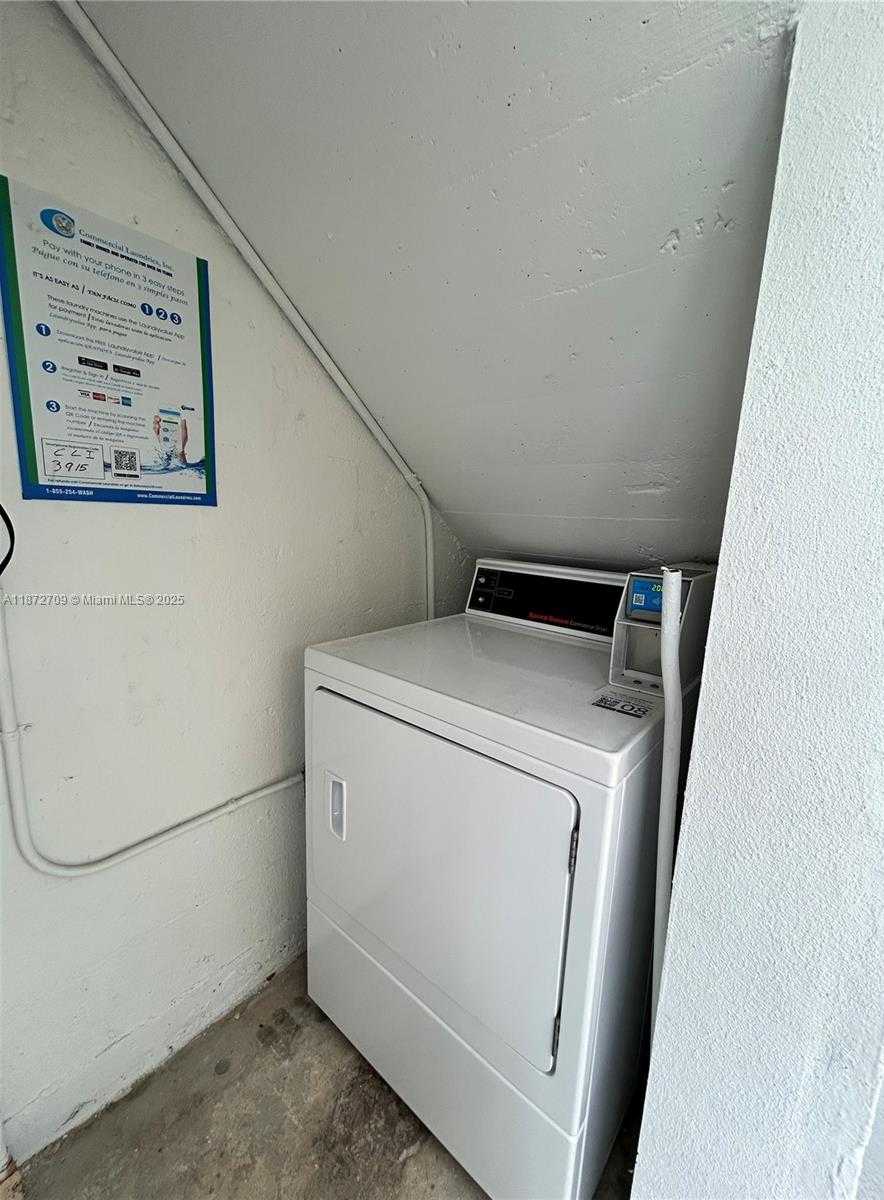 Small Image of 1936 NORMANDY DR #3, Miami Beach Number 18