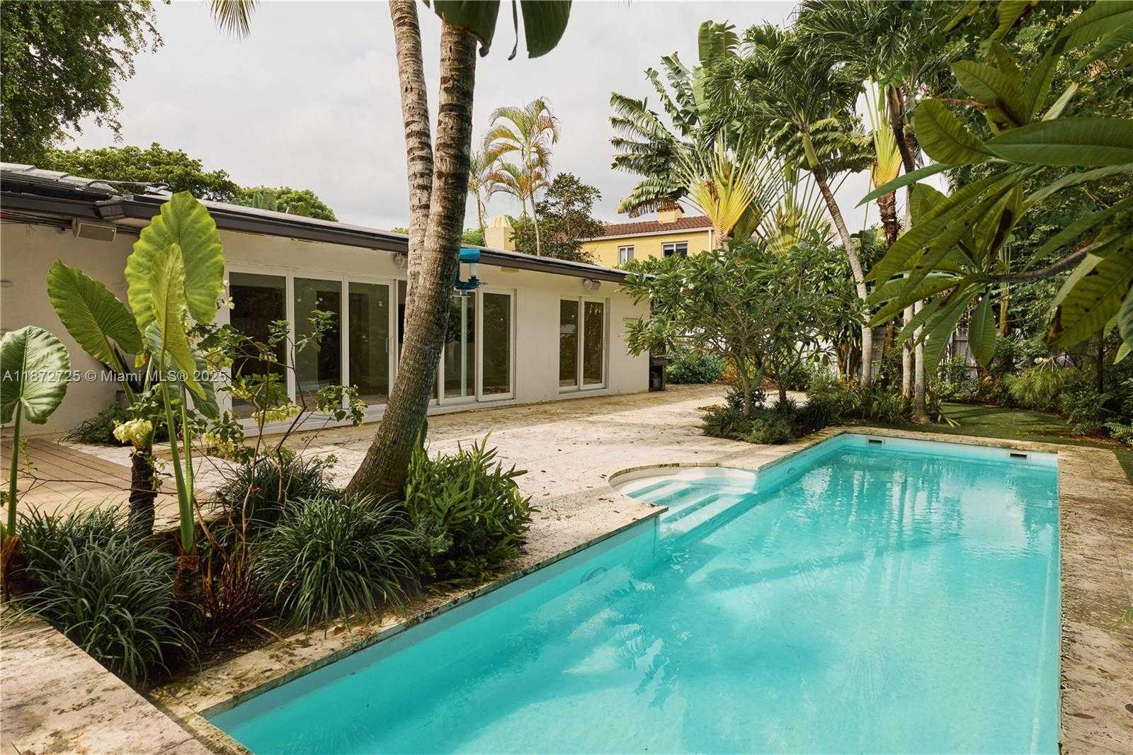 Small Image of 455 NORTH EAST 55TH ST, Miami Number 16