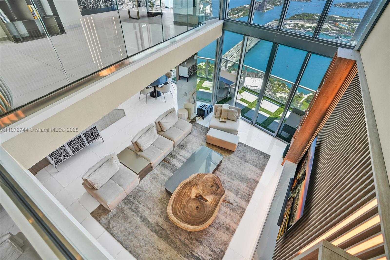 Small Image of 1100 BISCAYNE BLVD #6303, Miami Number 11