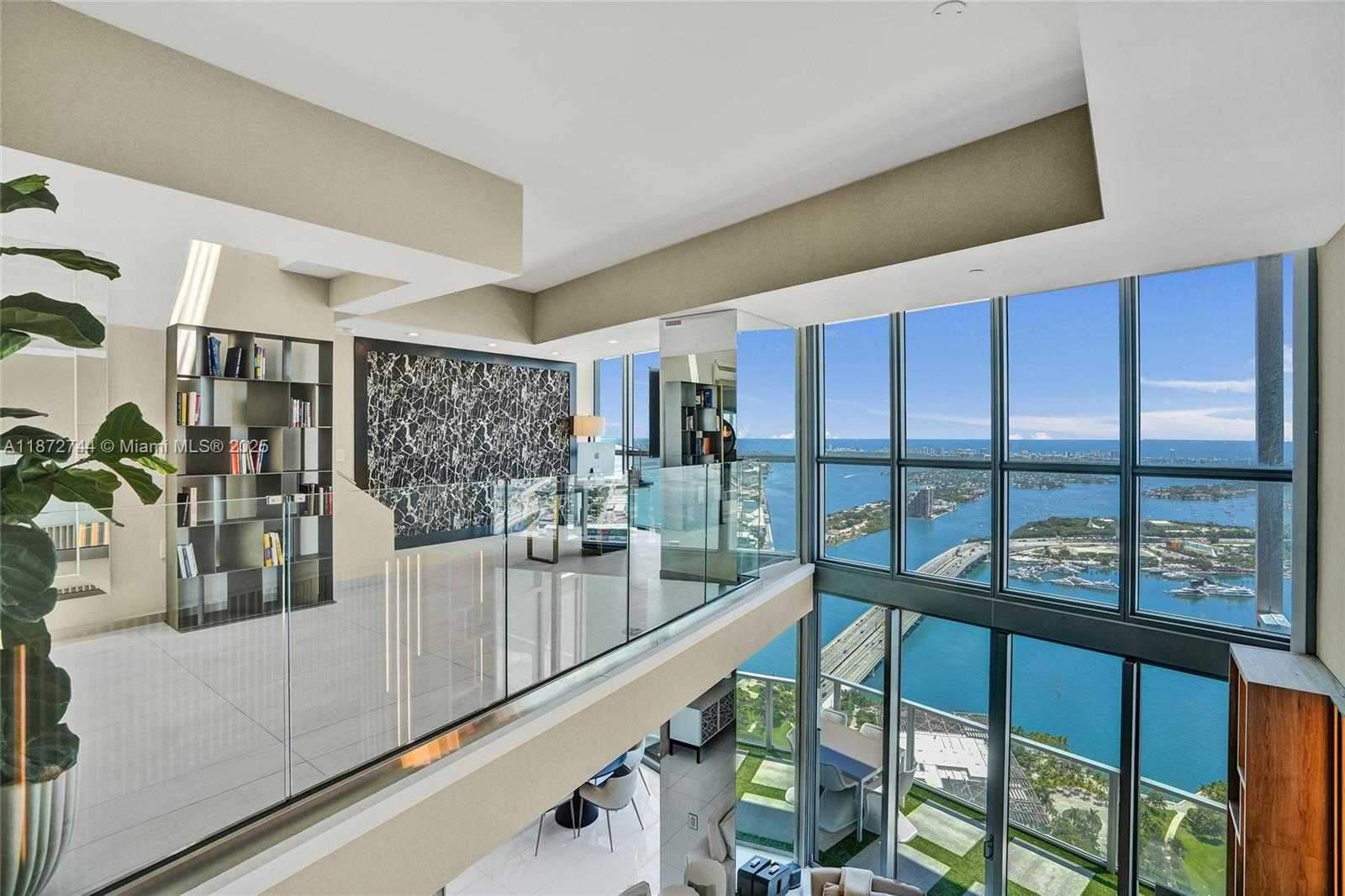 Small Image of 1100 BISCAYNE BLVD #6303, Miami Number 13