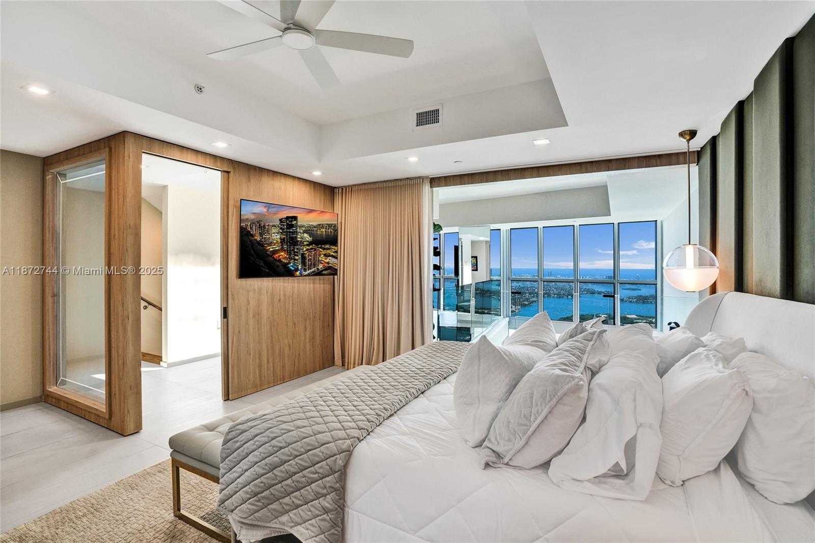 Small Image of 1100 BISCAYNE BLVD #6303, Miami Number 20