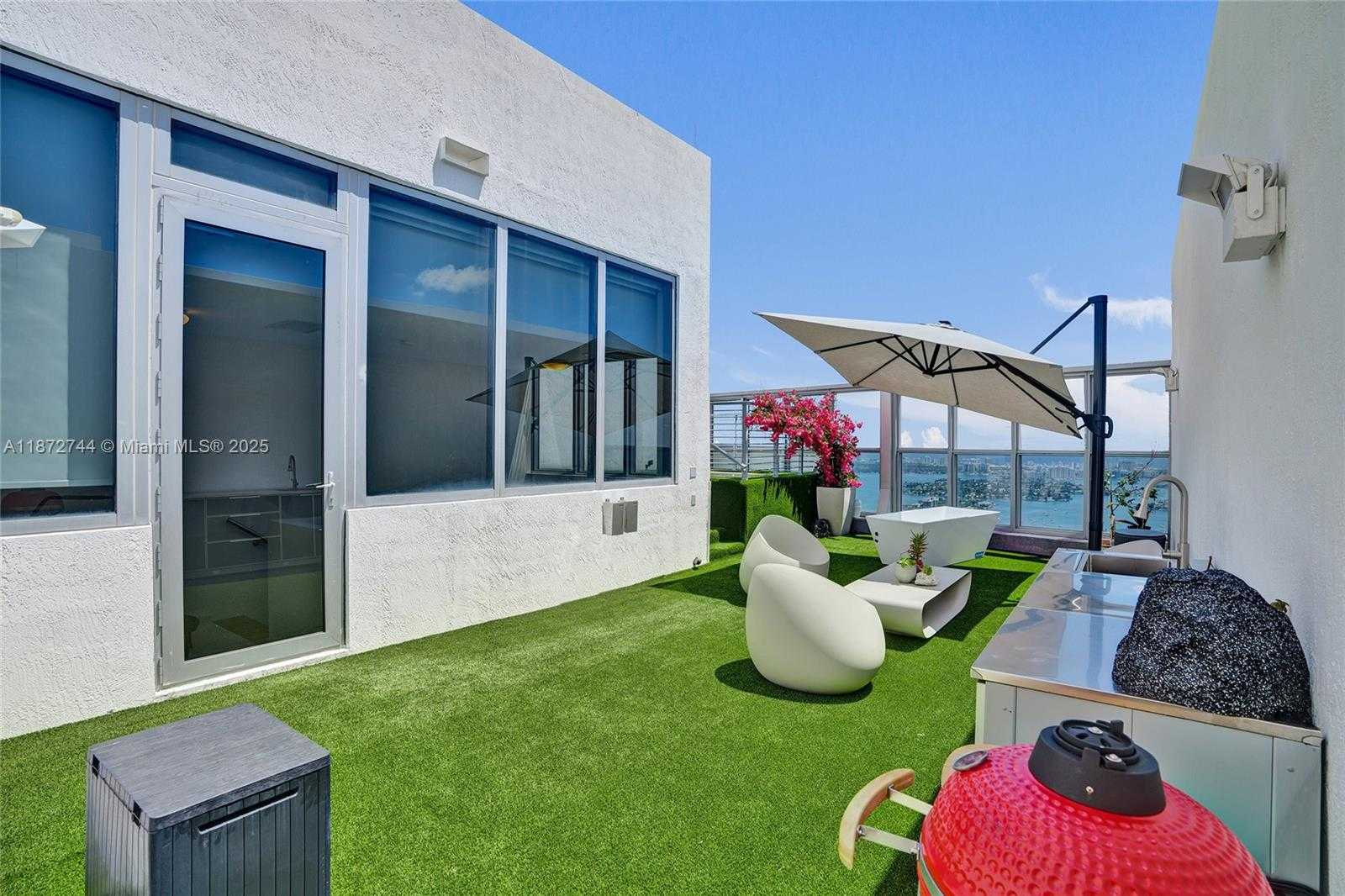 Small Image of 1100 BISCAYNE BLVD #6303, Miami Number 38