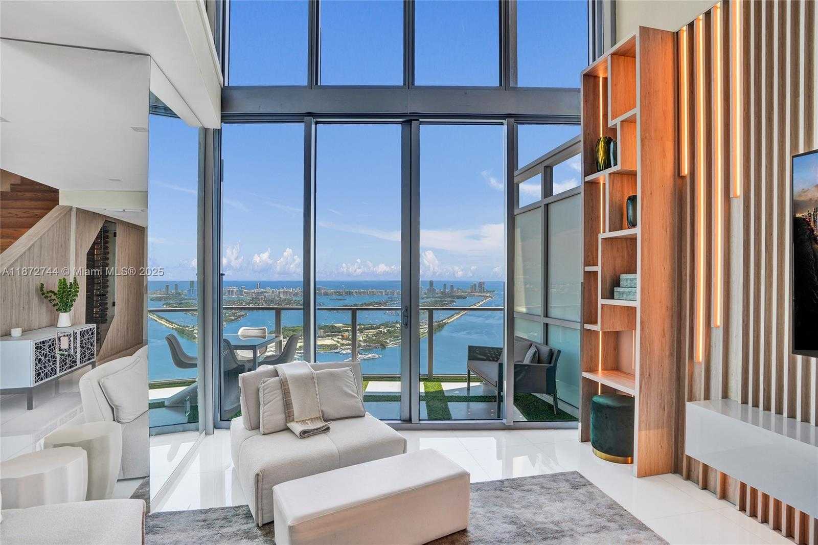 Small Image of 1100 BISCAYNE BLVD #6303, Miami Number 4