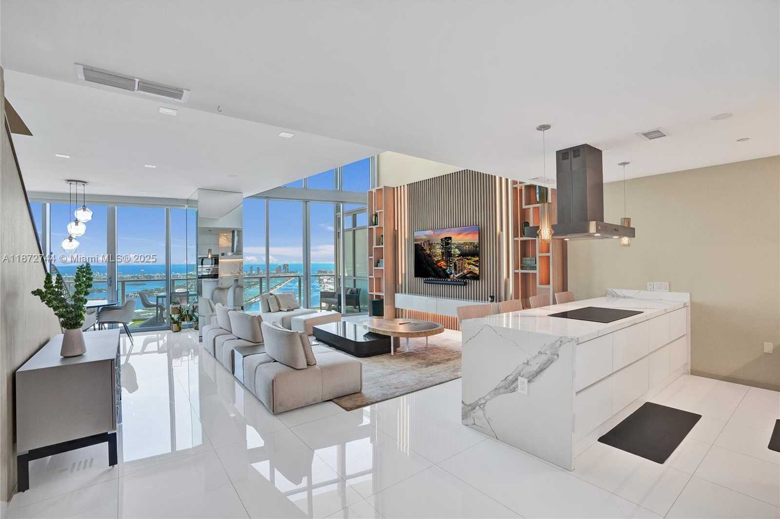 Small Image of 1100 BISCAYNE BLVD #6303, Miami Number 47