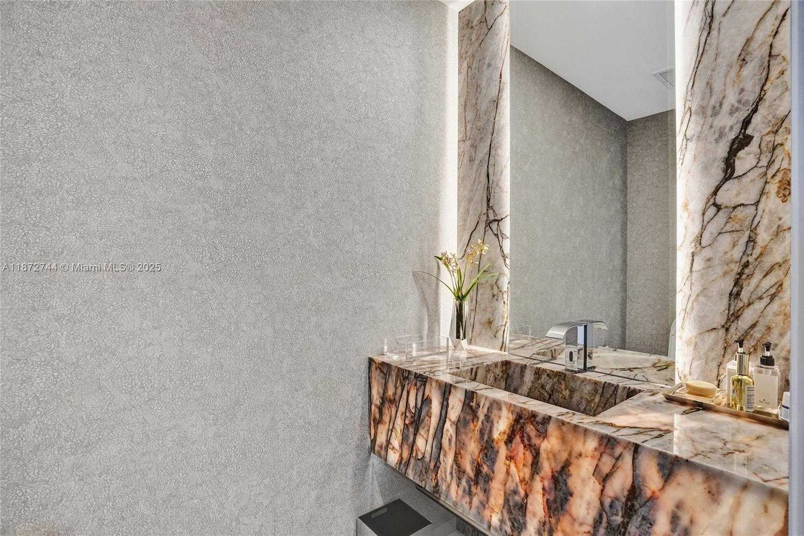 Small Image of 1100 BISCAYNE BLVD #6303, Miami Number 49