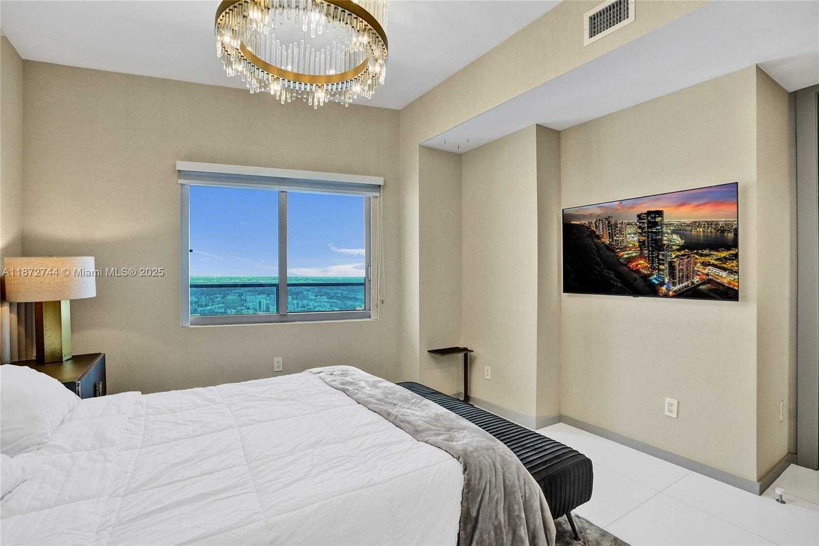 Small Image of 1100 BISCAYNE BLVD #6303, Miami Number 57