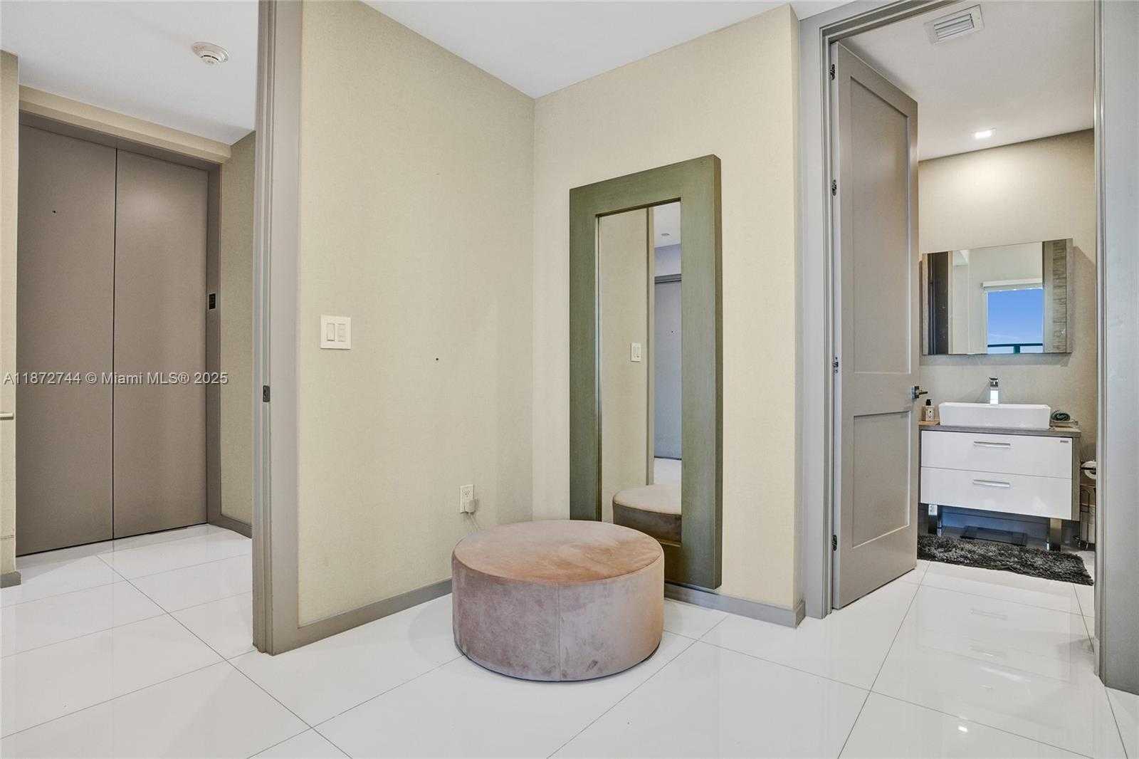 Small Image of 1100 BISCAYNE BLVD #6303, Miami Number 58