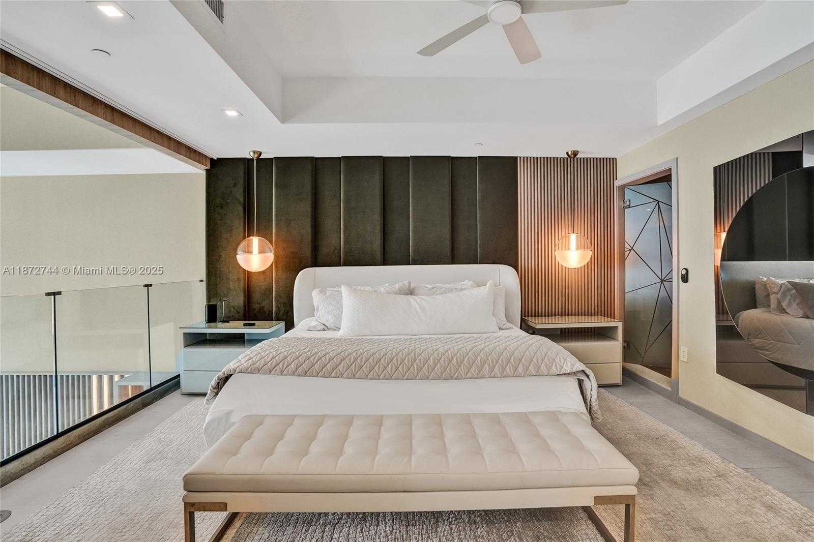 Small Image of 1100 BISCAYNE BLVD #6303, Miami Number 6