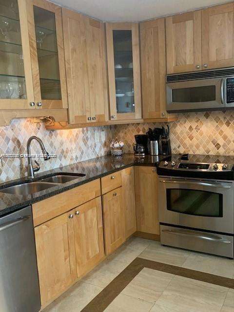Small Image of 9341 COLLINS AVE #1203, Surfside Number 17