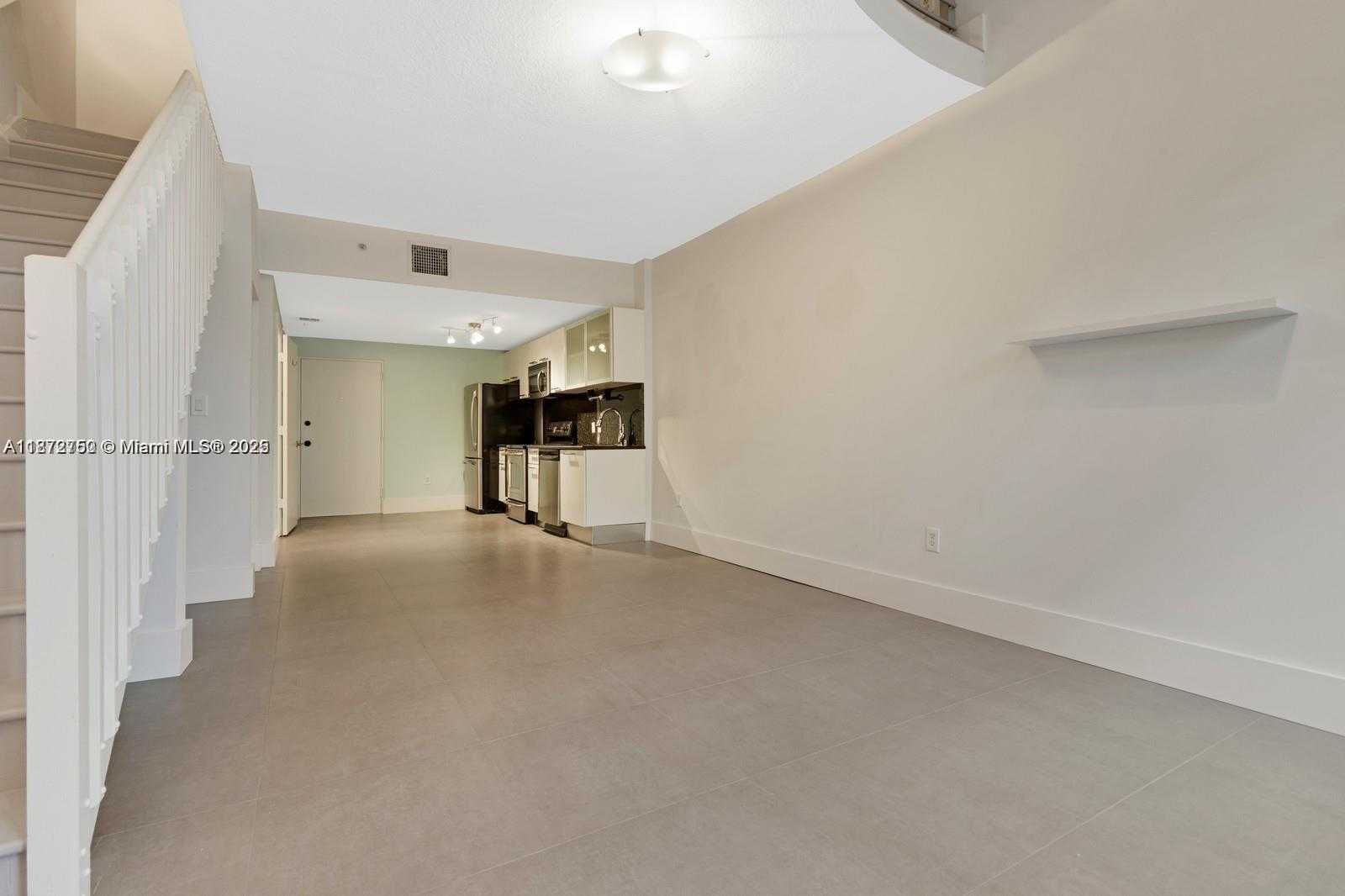 Small Image of 3339 VIRGINIA ST #335, Miami Number 10
