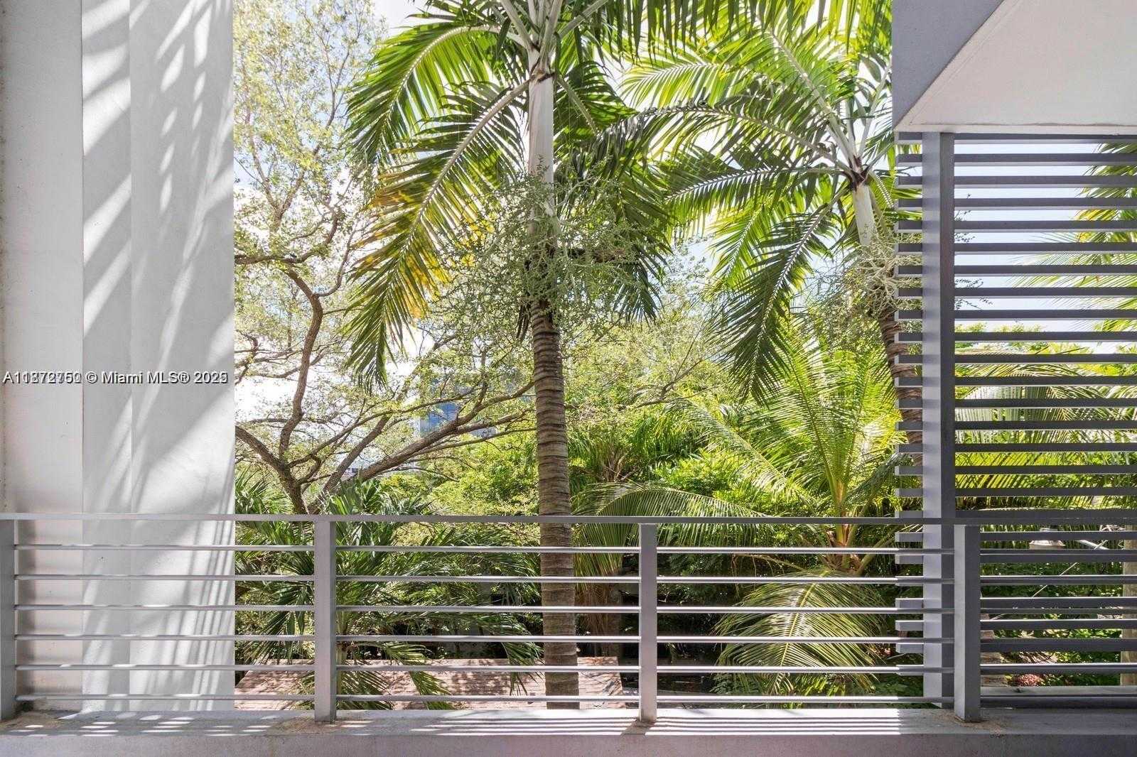 Small Image of 3339 VIRGINIA ST #335, Miami Number 11