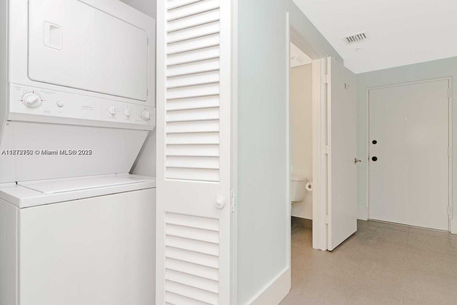Small Image of 3339 VIRGINIA ST #335, Miami Number 5