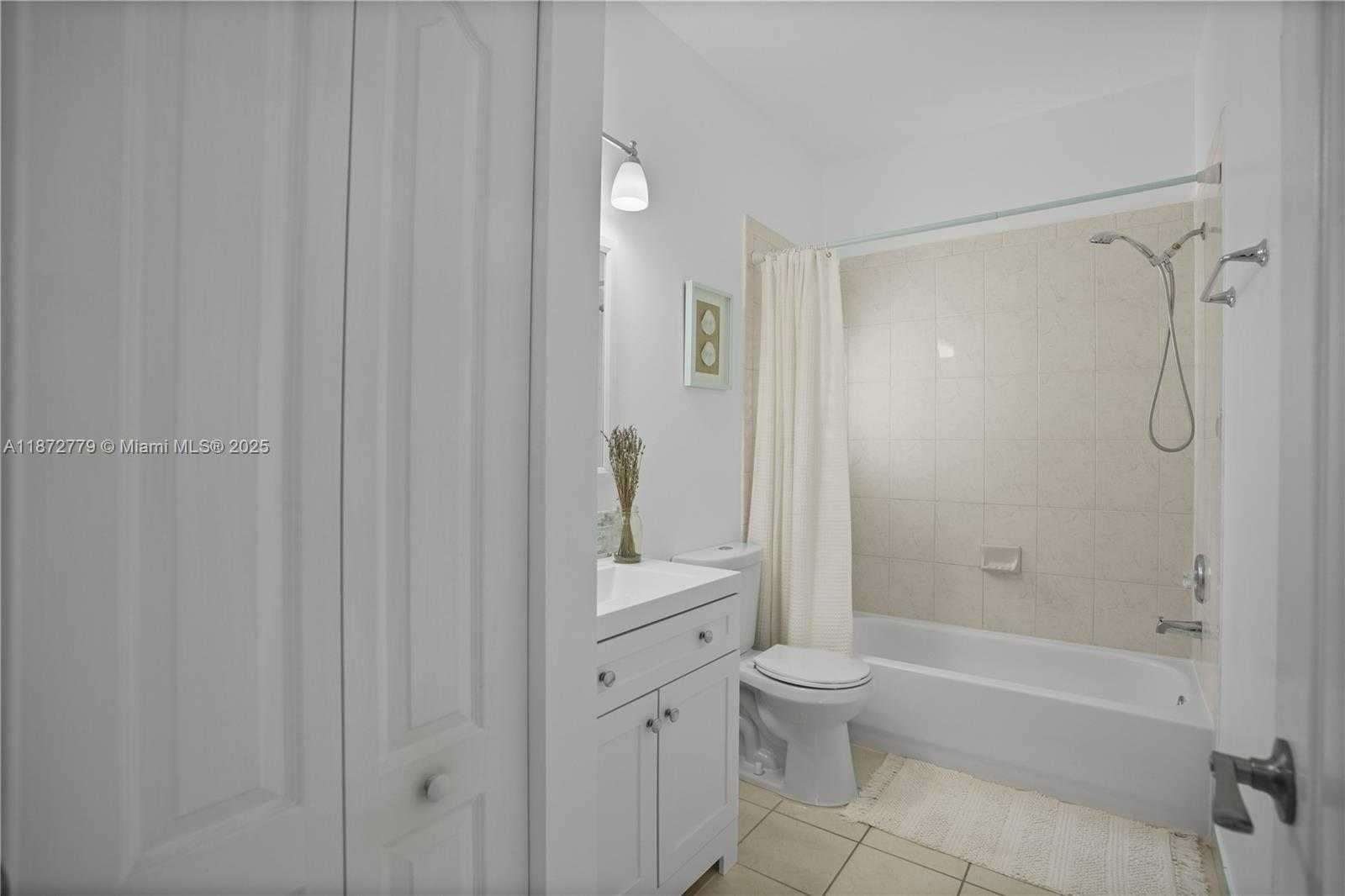 Small Image of 3708 NORTH EAST 22ND PL, Homestead Number 23