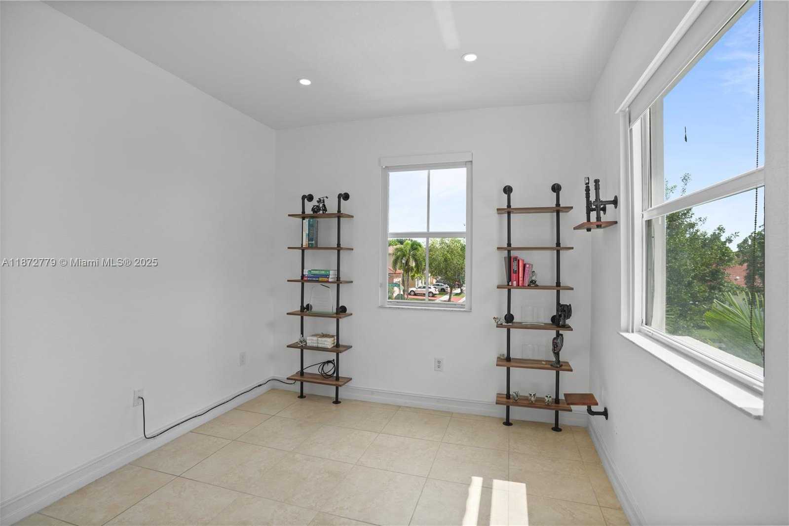 Small Image of 3708 NORTH EAST 22ND PL, Homestead Number 27