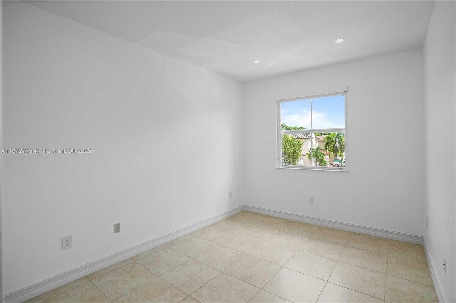 Small Image of 3708 NORTH EAST 22ND PL, Homestead Number 44