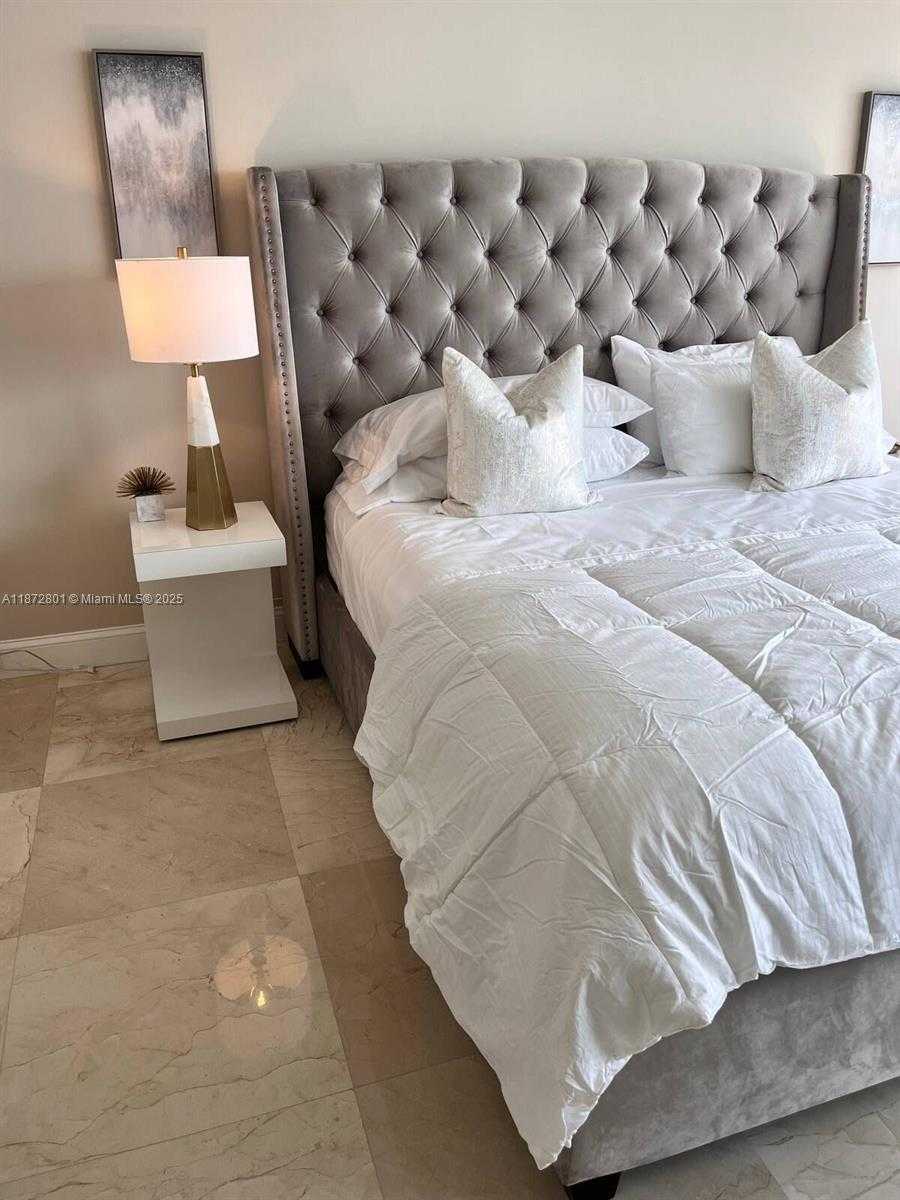 Small Image of 1850 SOUTH OCEAN DR #3508, Hallandale Beach Number 19