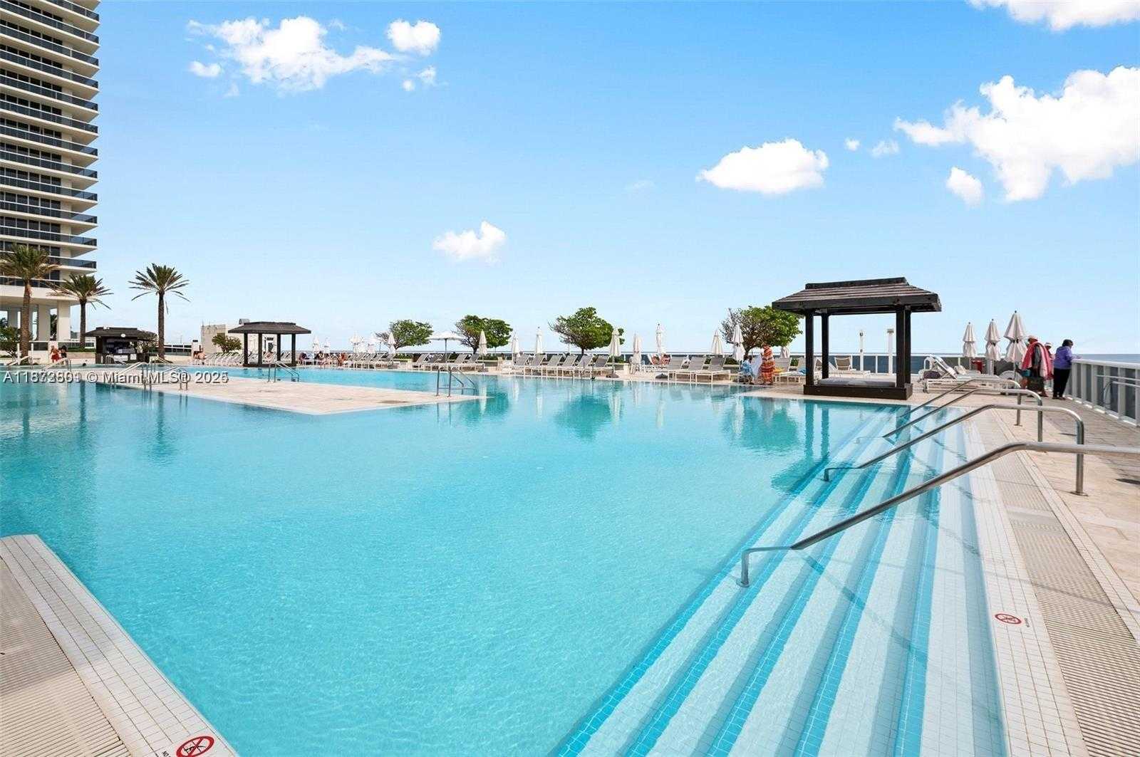 Small Image of 1850 SOUTH OCEAN DR #3508, Hallandale Beach Number 32