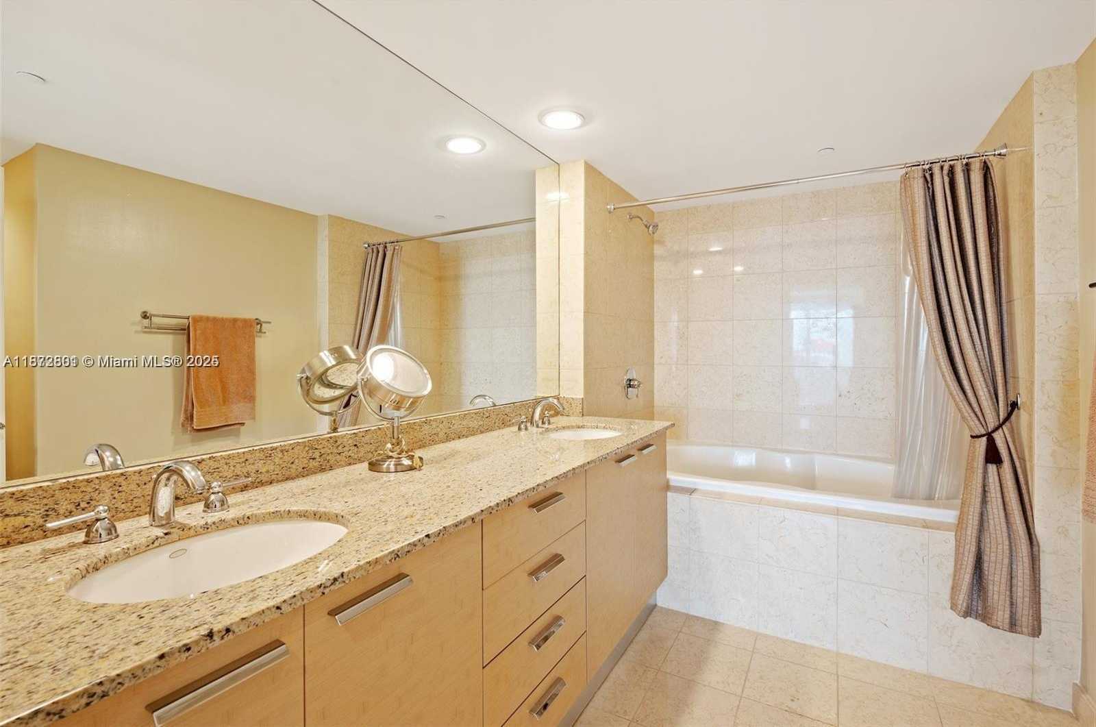 Small Image of 1850 SOUTH OCEAN DR #3508, Hallandale Beach Number 7