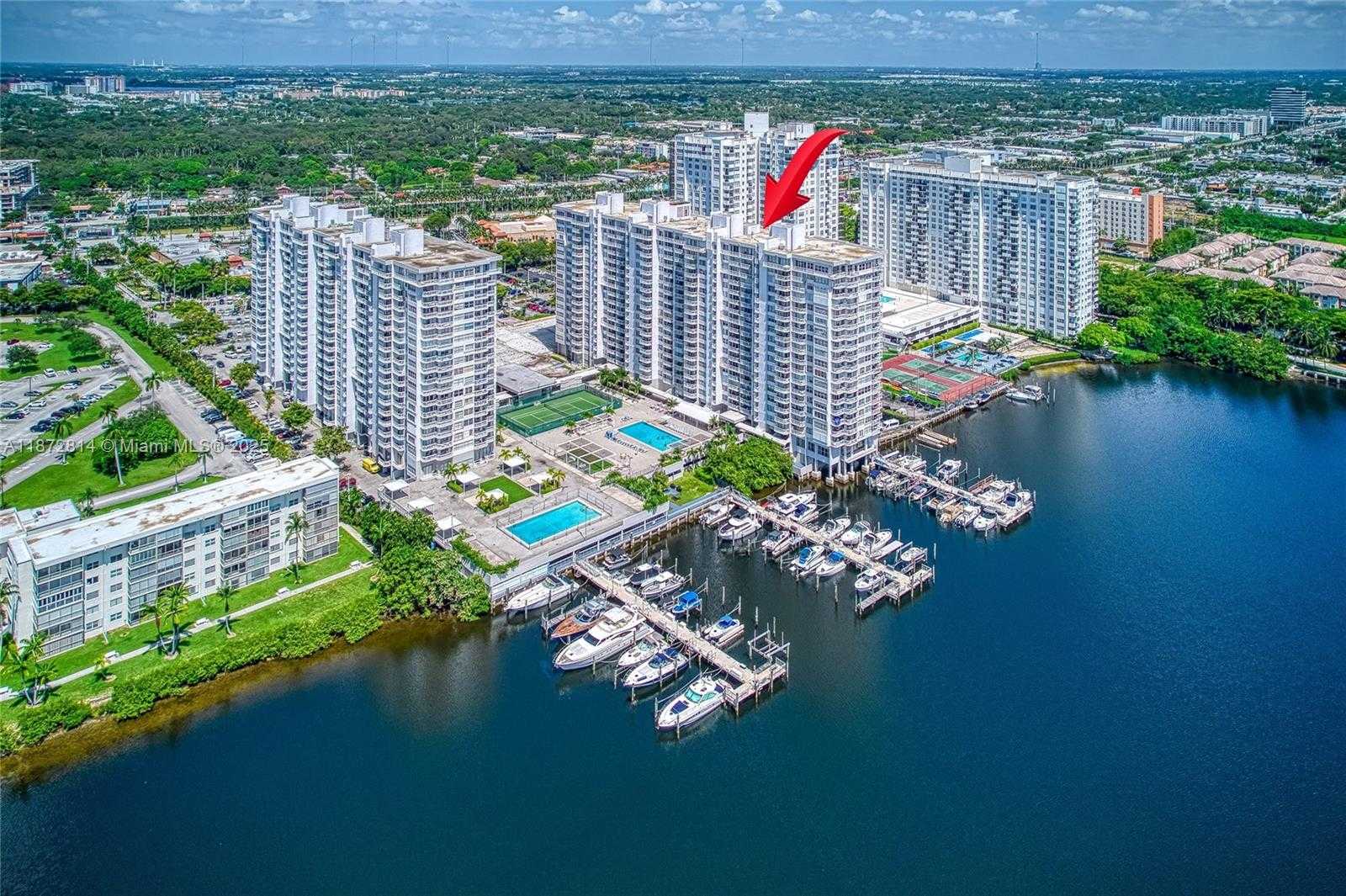 Small Image of 18051 BISCAYNE BLVD #1702, Aventura Number 29