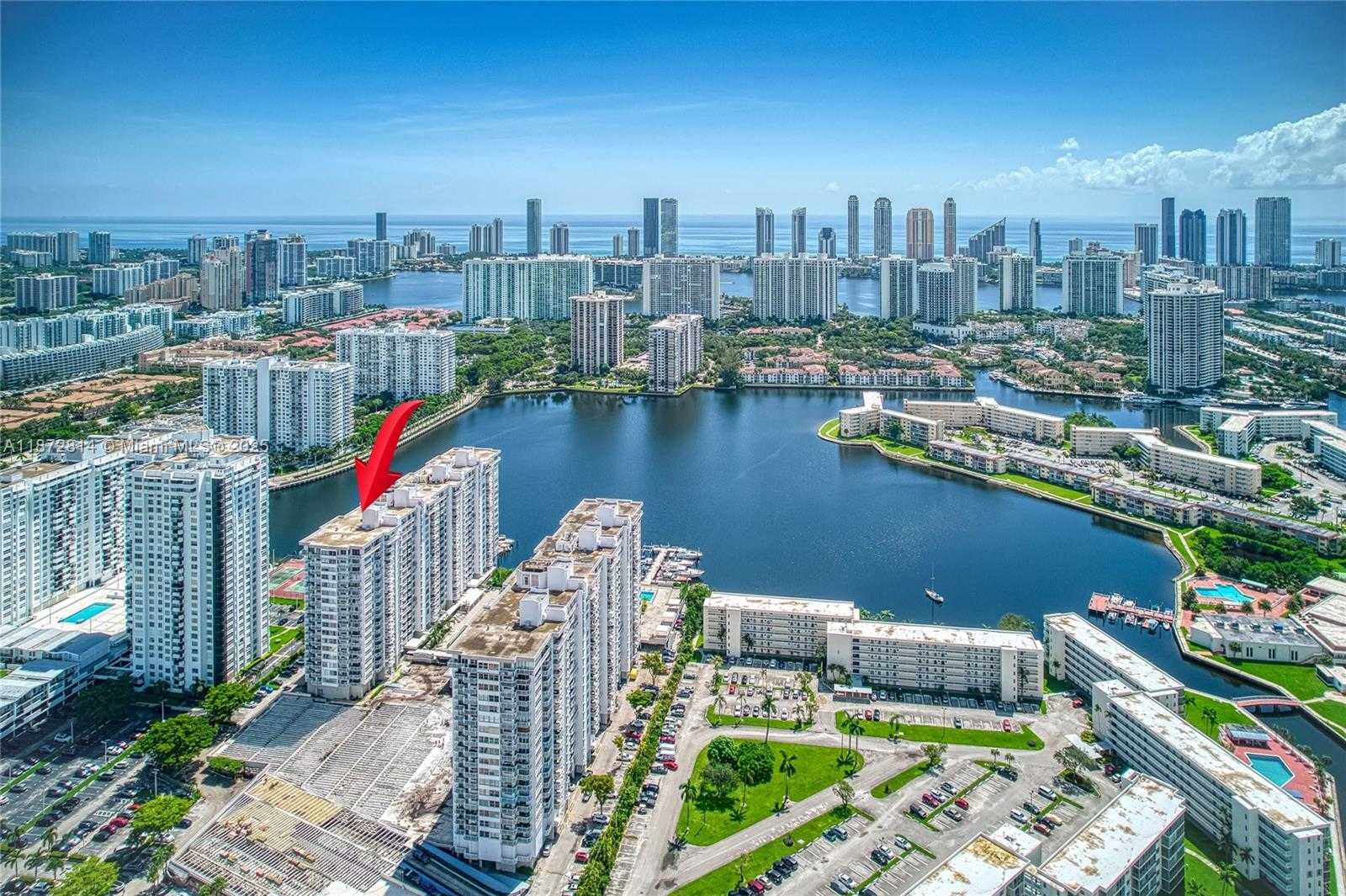 Small Image of 18051 BISCAYNE BLVD #1702, Aventura Number 30