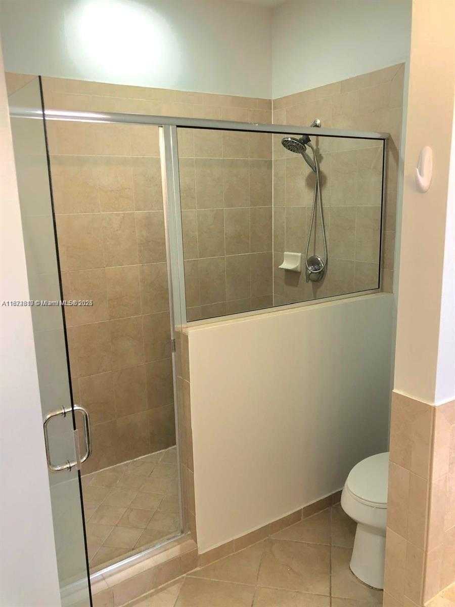 Small Image of 570 SOUTH EAST 34TH AVE, Homestead Number 10