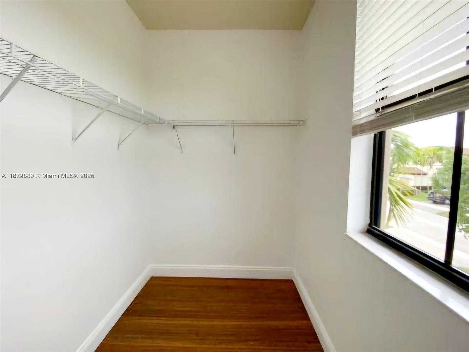 Small Image of 570 SOUTH EAST 34TH AVE, Homestead Number 17