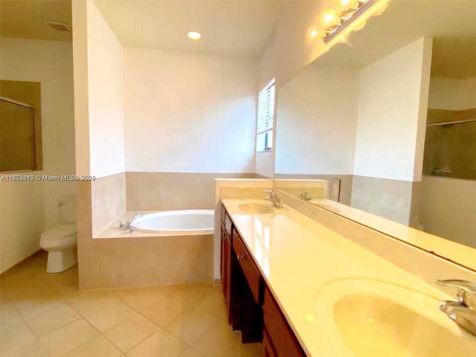 Small Image of 570 SOUTH EAST 34TH AVE, Homestead Number 20