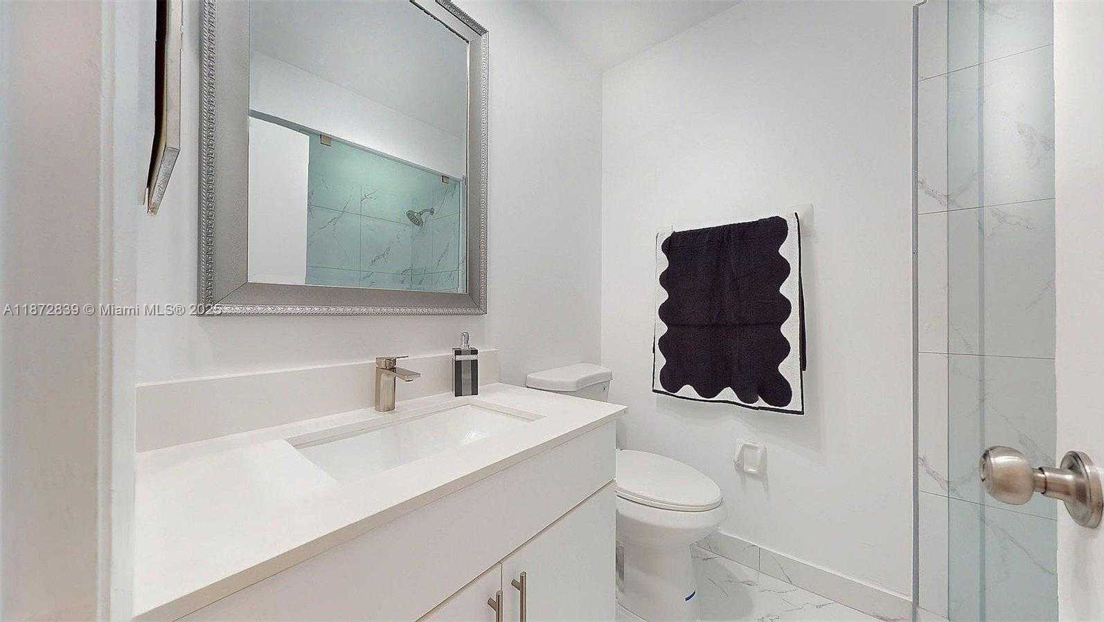 Small Image of 15253 SOUTH WEST 111TH ST #15253, Miami Number 11