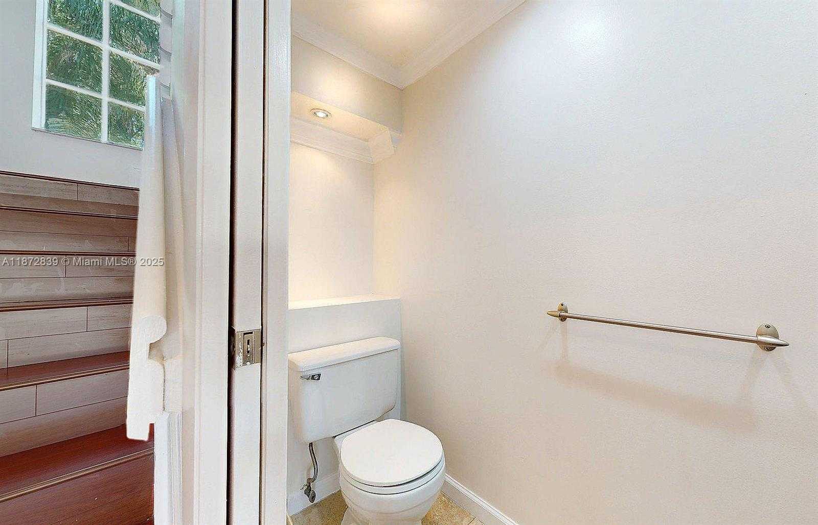 Small Image of 15253 SOUTH WEST 111TH ST #15253, Miami Number 17