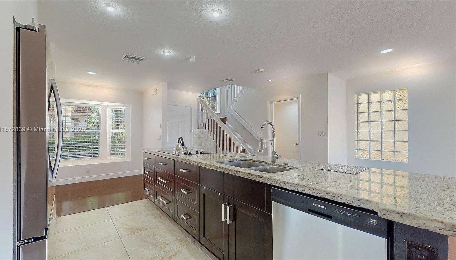 Small Image of 15253 SOUTH WEST 111TH ST #15253, Miami Number 18