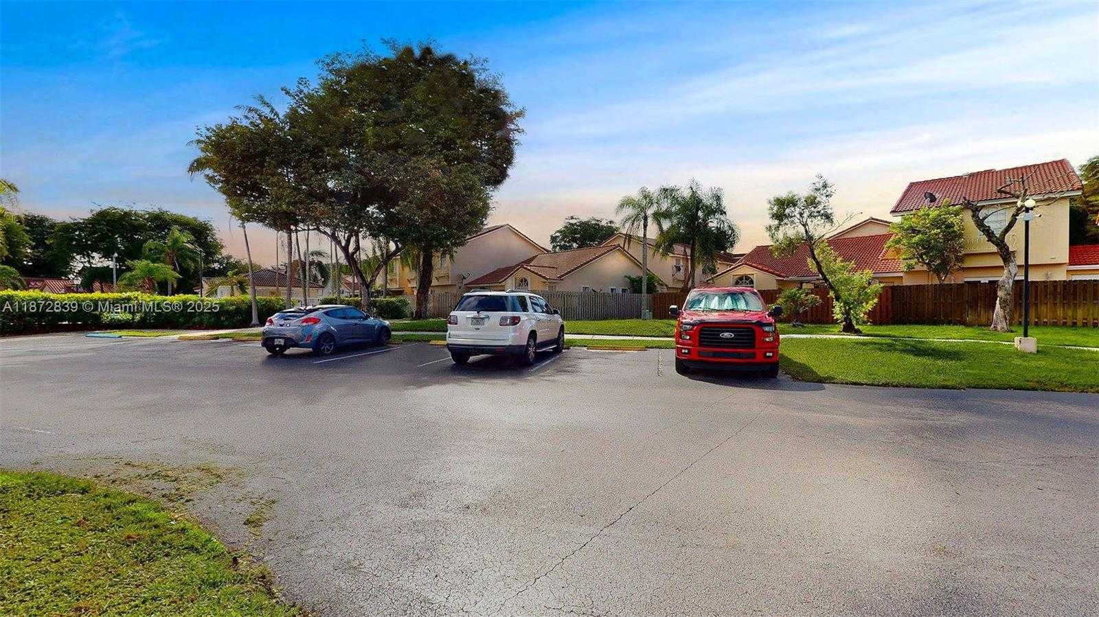 Small Image of 15253 SOUTH WEST 111TH ST #15253, Miami Number 3