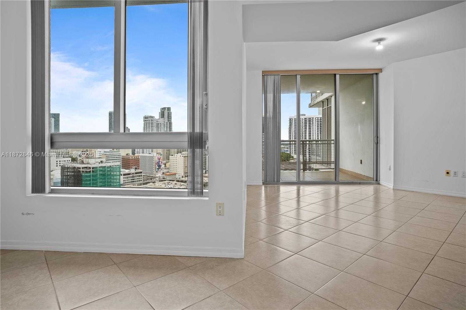 Small Image of 350 SOUTH MIAMI AVE #2311, Miami Number 4