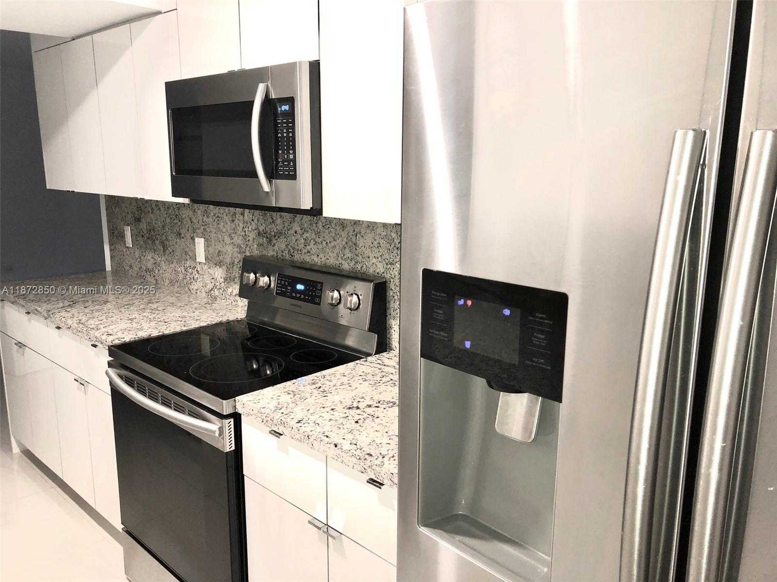 Small Image of 1881 WASHINGTON AVE #11D, Miami Beach Number 7