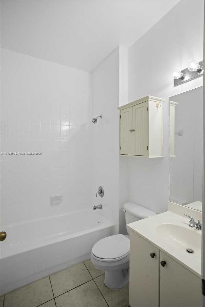 Small Image of 1840 NORTH WEST 78TH AVE, Pembroke Pines Number 3