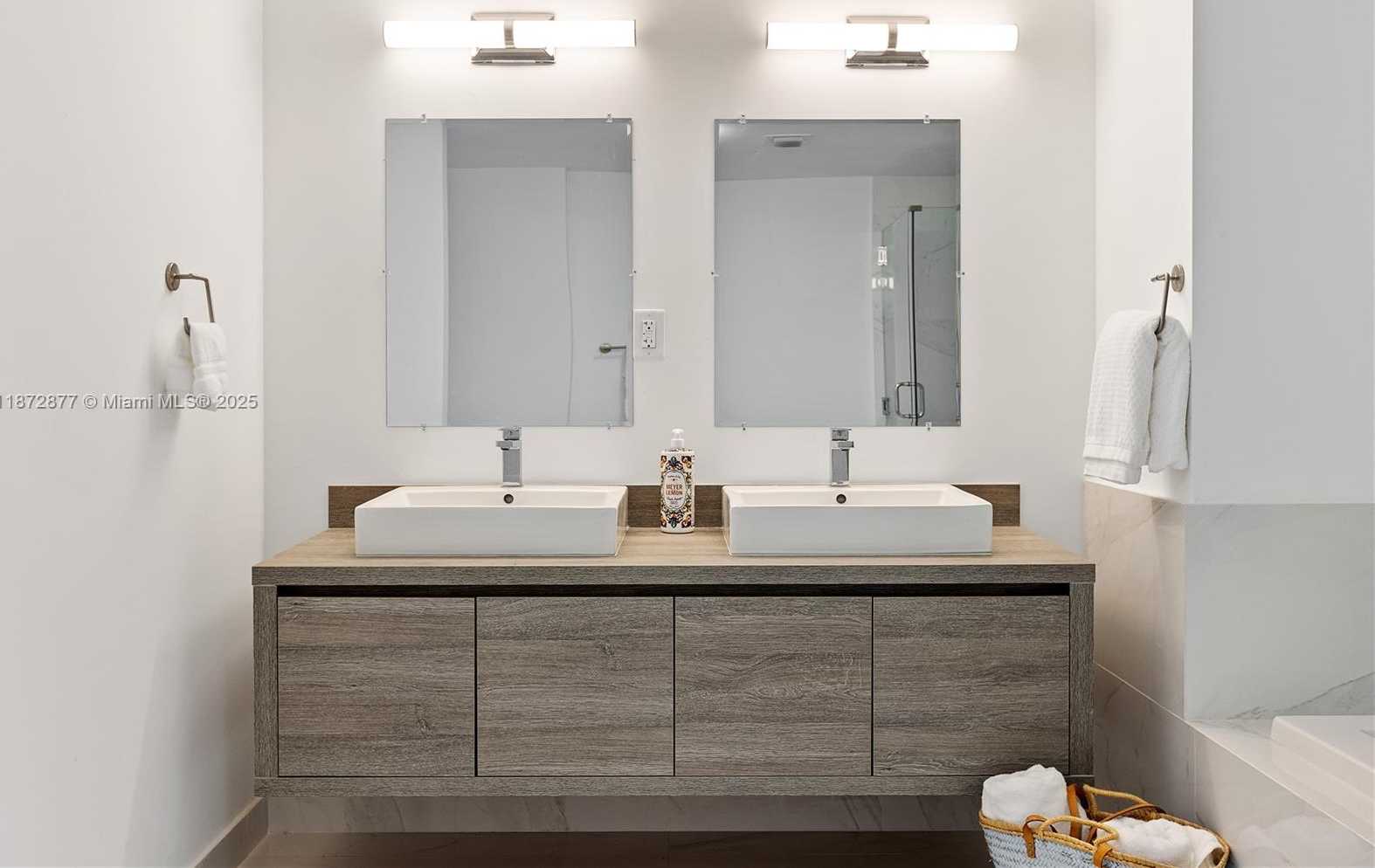 Small Image of 400 SUNNY ISLES BLVD #1205, Sunny Isles Beach Number 30
