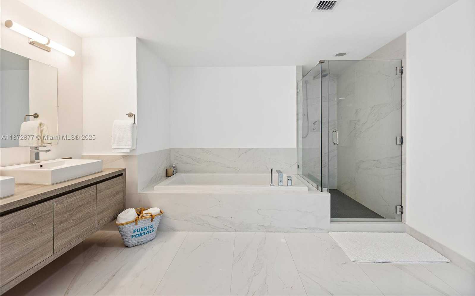 Small Image of 400 SUNNY ISLES BLVD #1205, Sunny Isles Beach Number 31