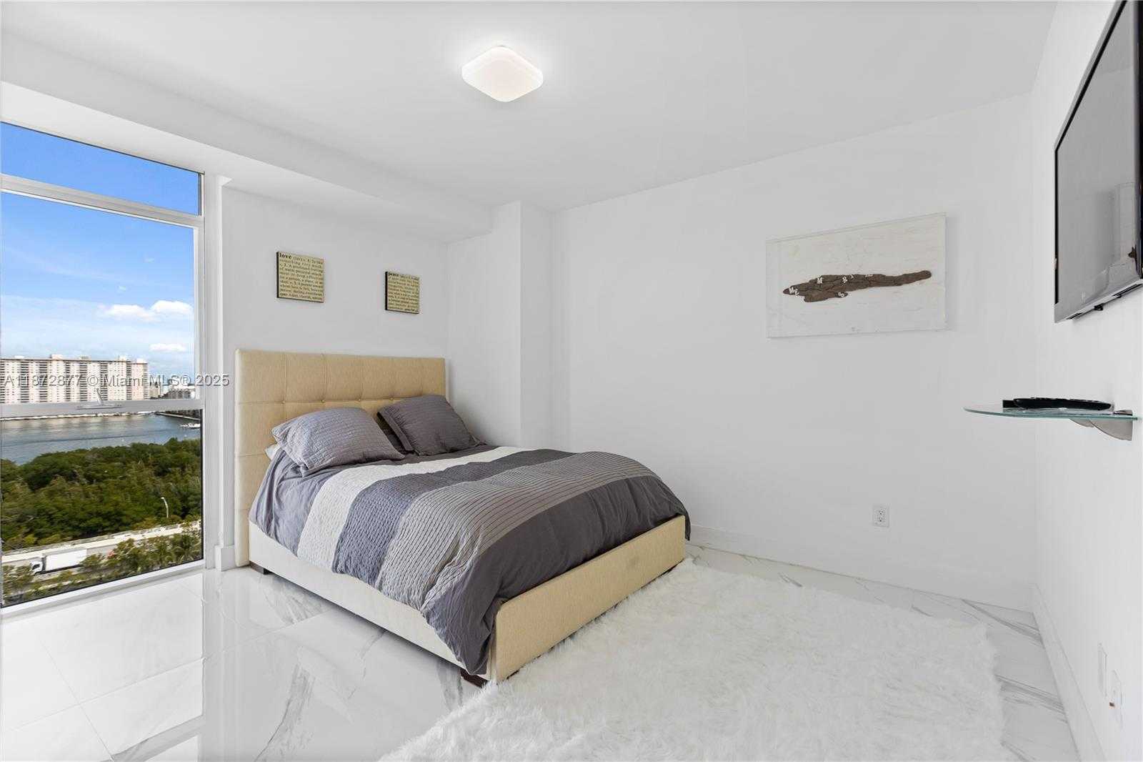 Small Image of 400 SUNNY ISLES BLVD #1205, Sunny Isles Beach Number 35