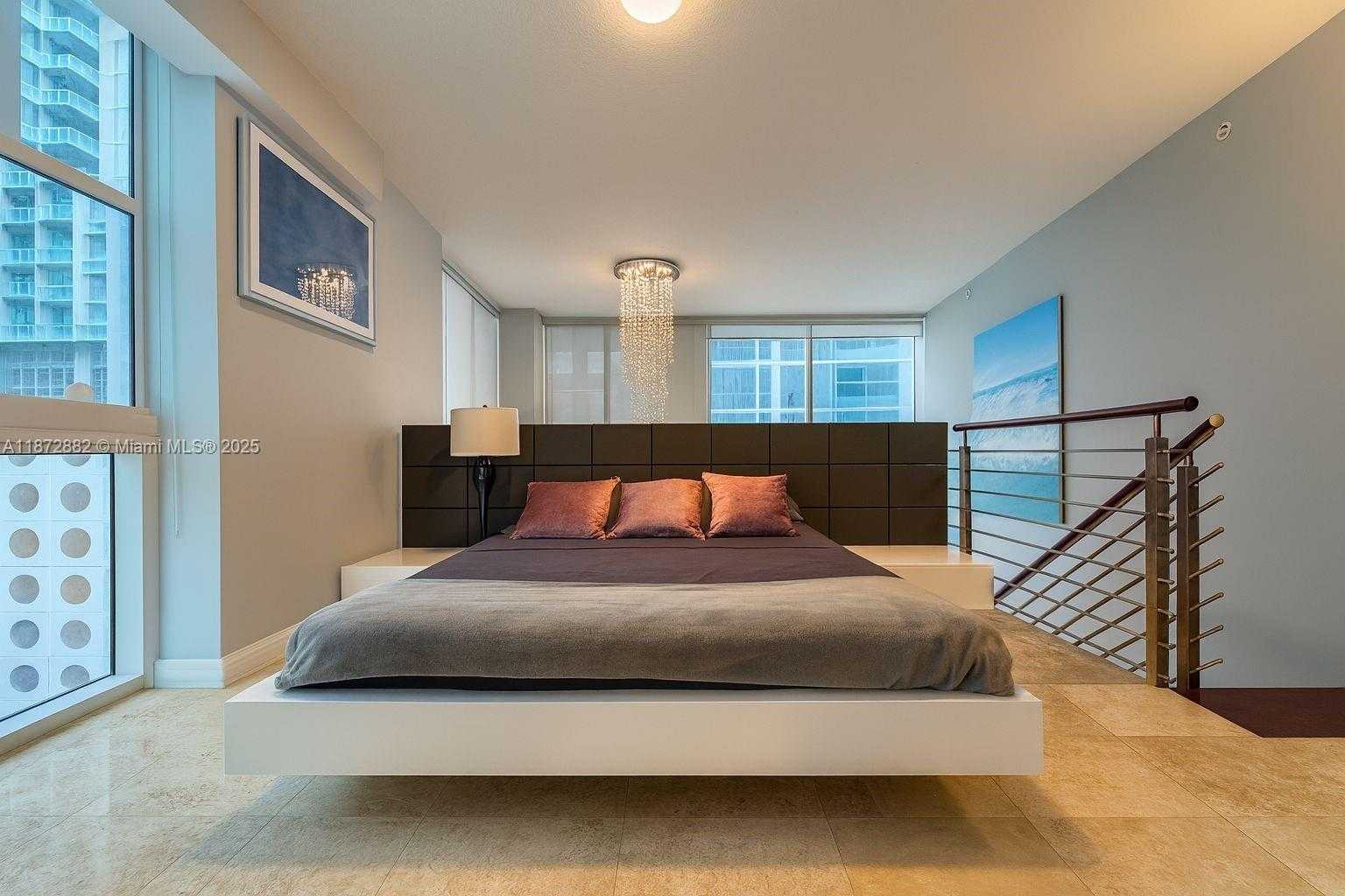 Small Image of 41 SOUTH EAST 5TH ST #602, Miami Number 5