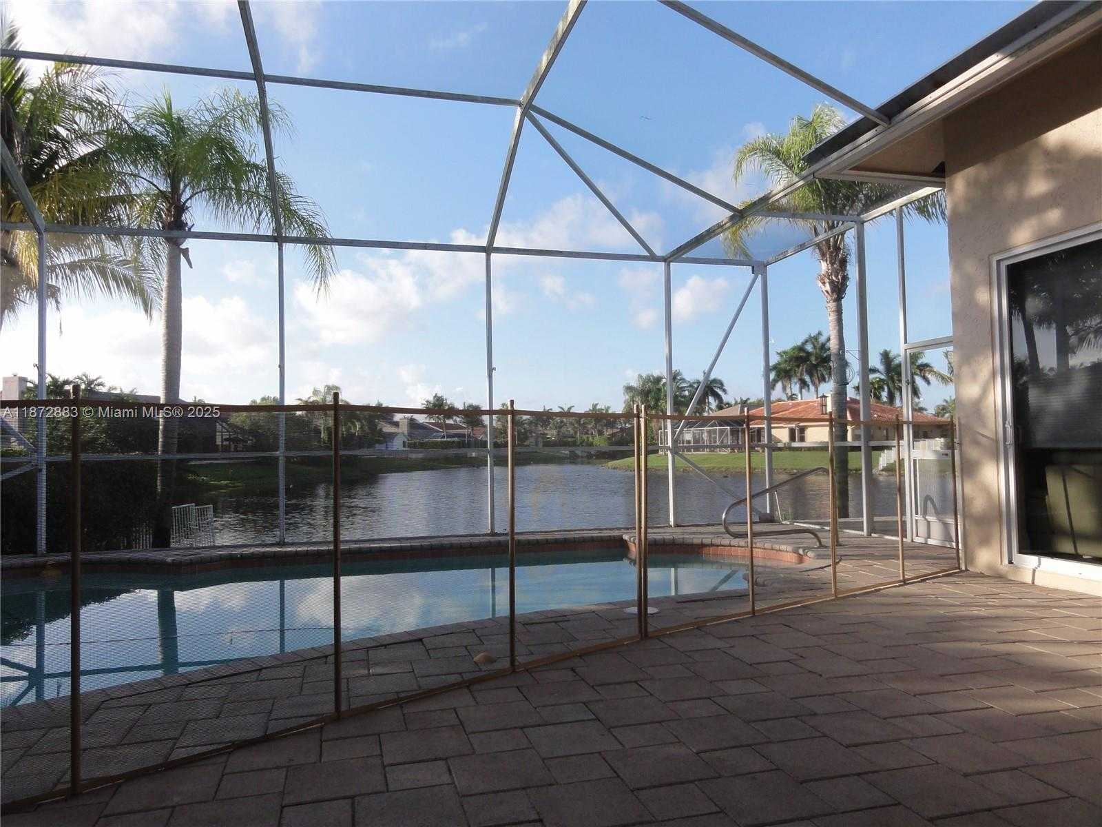 Small Image of 10840 NORTH WEST 6 ST, Plantation Number 10