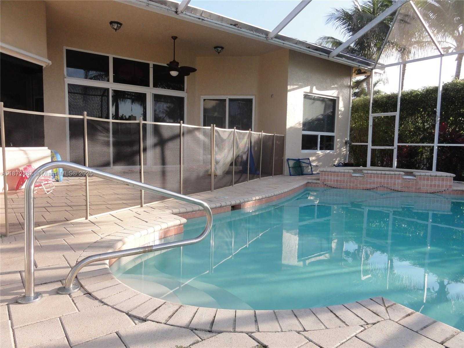 Small Image of 10840 NORTH WEST 6 ST, Plantation Number 11