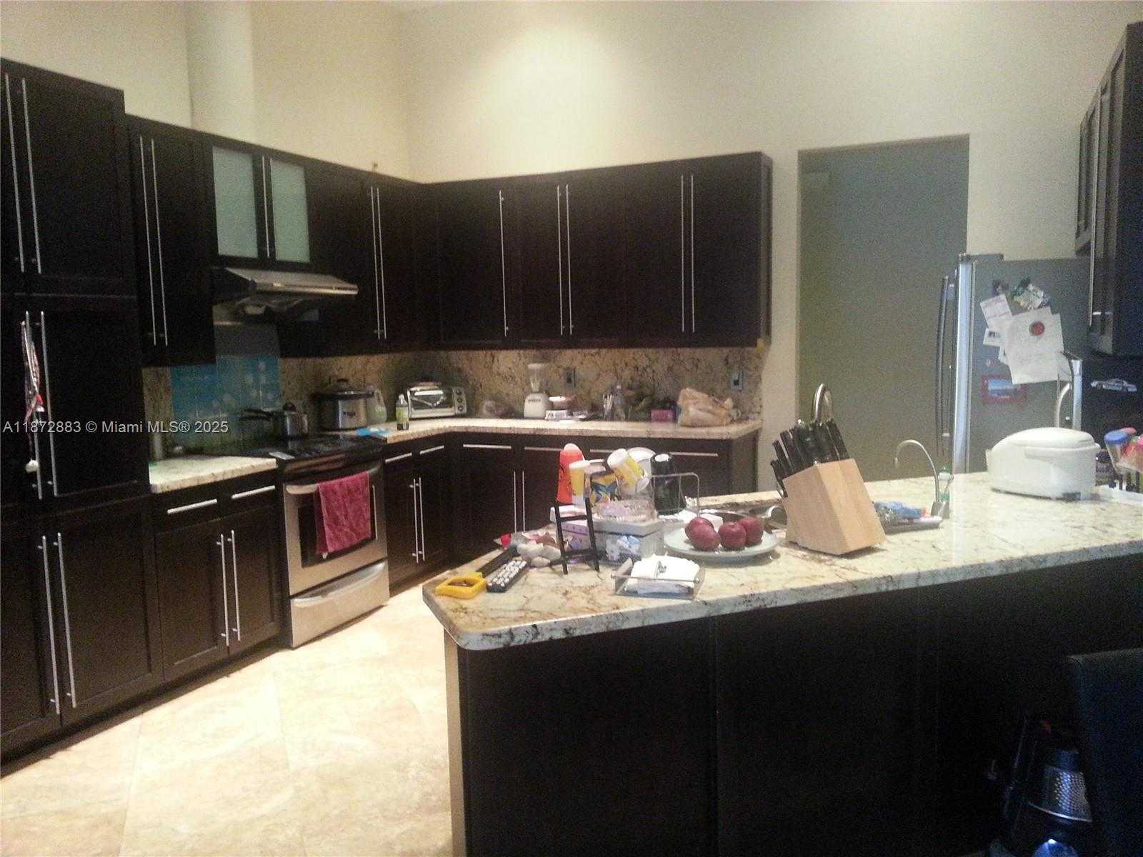Small Image of 10840 NORTH WEST 6 ST, Plantation Number 4