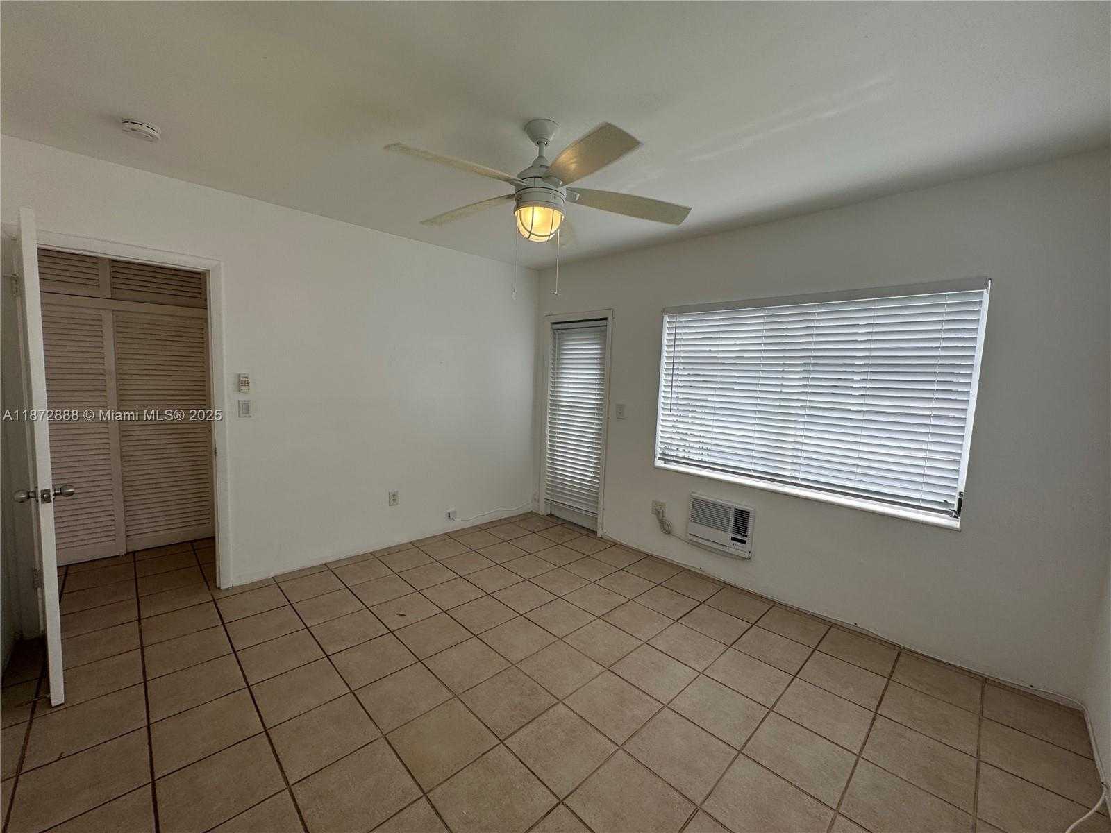 Small Image of 921 MERIDIAN AVE #7, Miami Beach Number 11